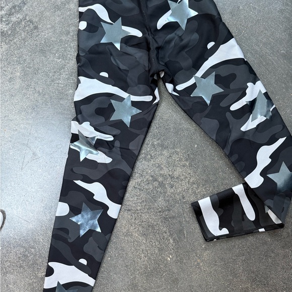 40 each - Picture 5 of 6